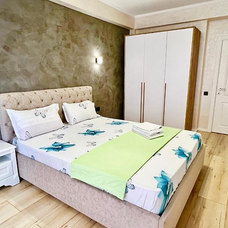 Apartament Airport Chişinău Esterno foto