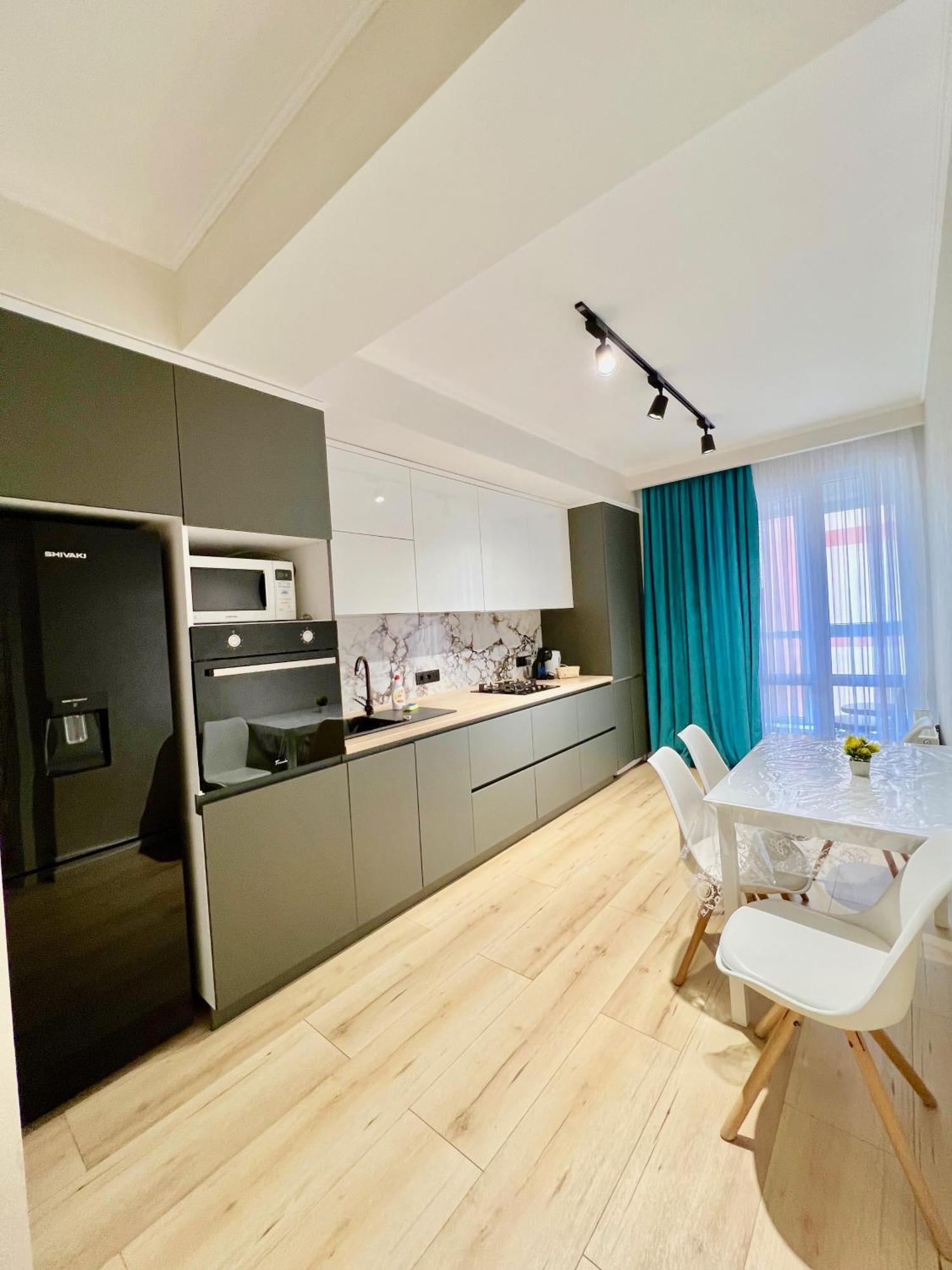 Apartament Airport Chişinău Esterno foto