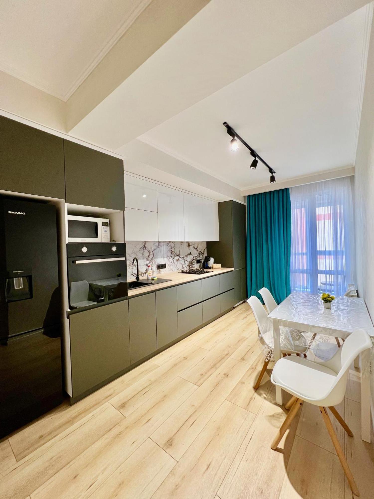 Apartament Airport Chişinău Esterno foto